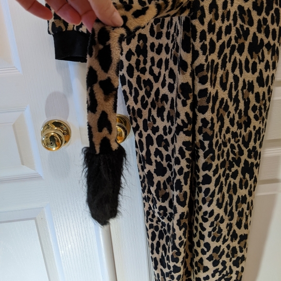 Panther PJ with Hoodie - Picture 4 of 6